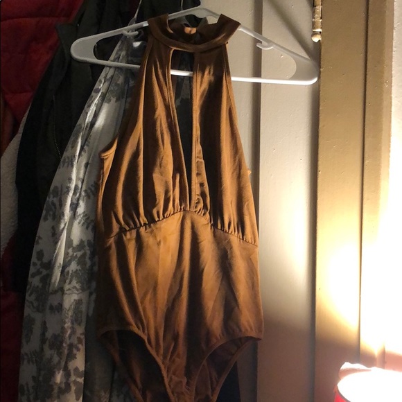 A one piece - Picture 1 of 2